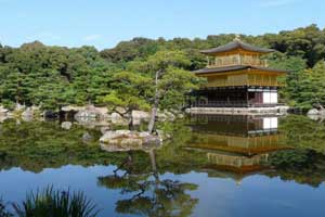 京都の名所：金閣寺